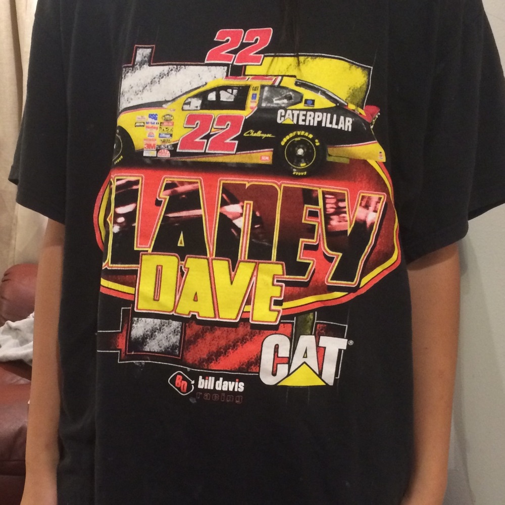 graphic tee